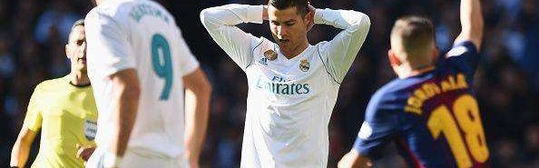  奥格斯堡铁卫关键头球绝平强敌