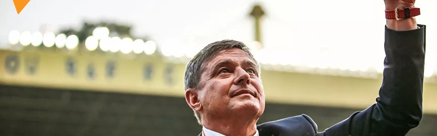  波尔多功勋教练下课引发动荡  